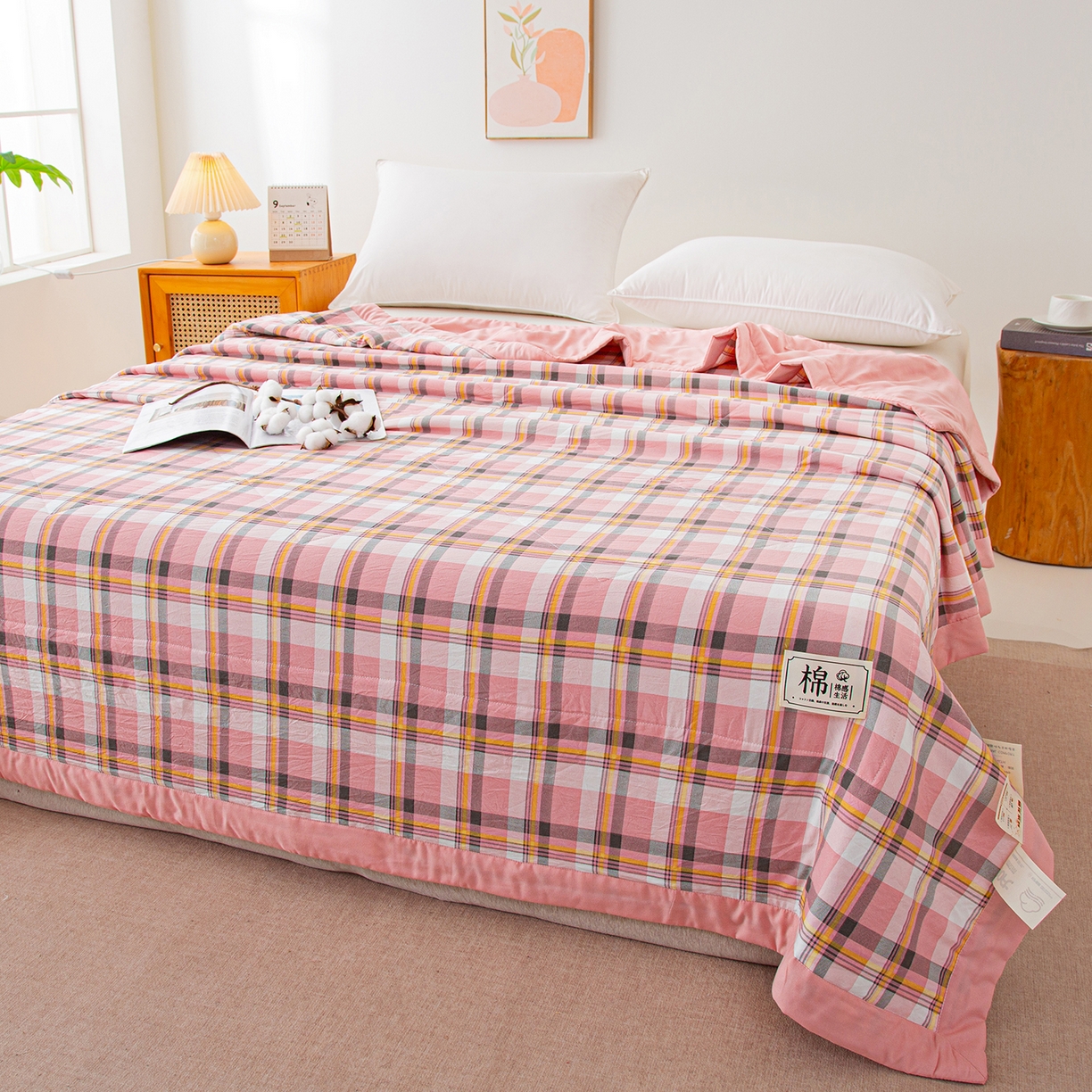 91家纺网 家纺一手货源 找家纺 美之润家纺 2026新款A类无印风100%新疆棉花夏被纯棉夏凉被空调被子薄被芯棉花 中格粉