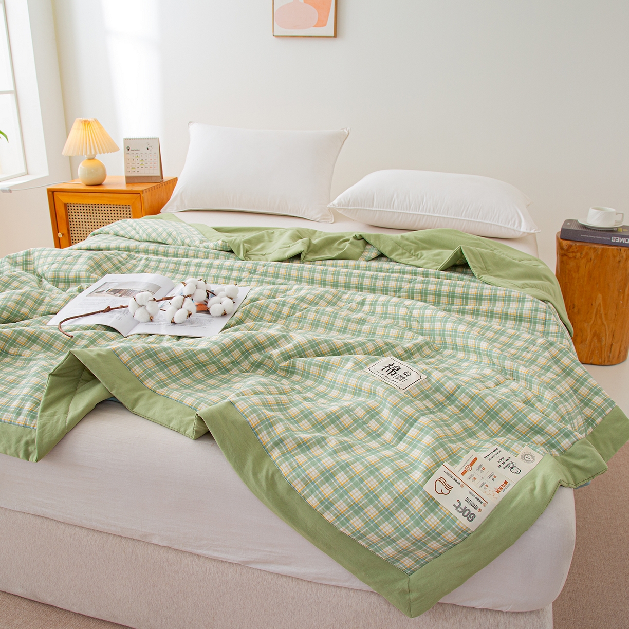 91家纺网 家纺一手货源 找家纺 美之润家纺 2026新款A类无印风100%新疆棉花夏被纯棉夏凉被空调被子薄被芯棉花 中格绿