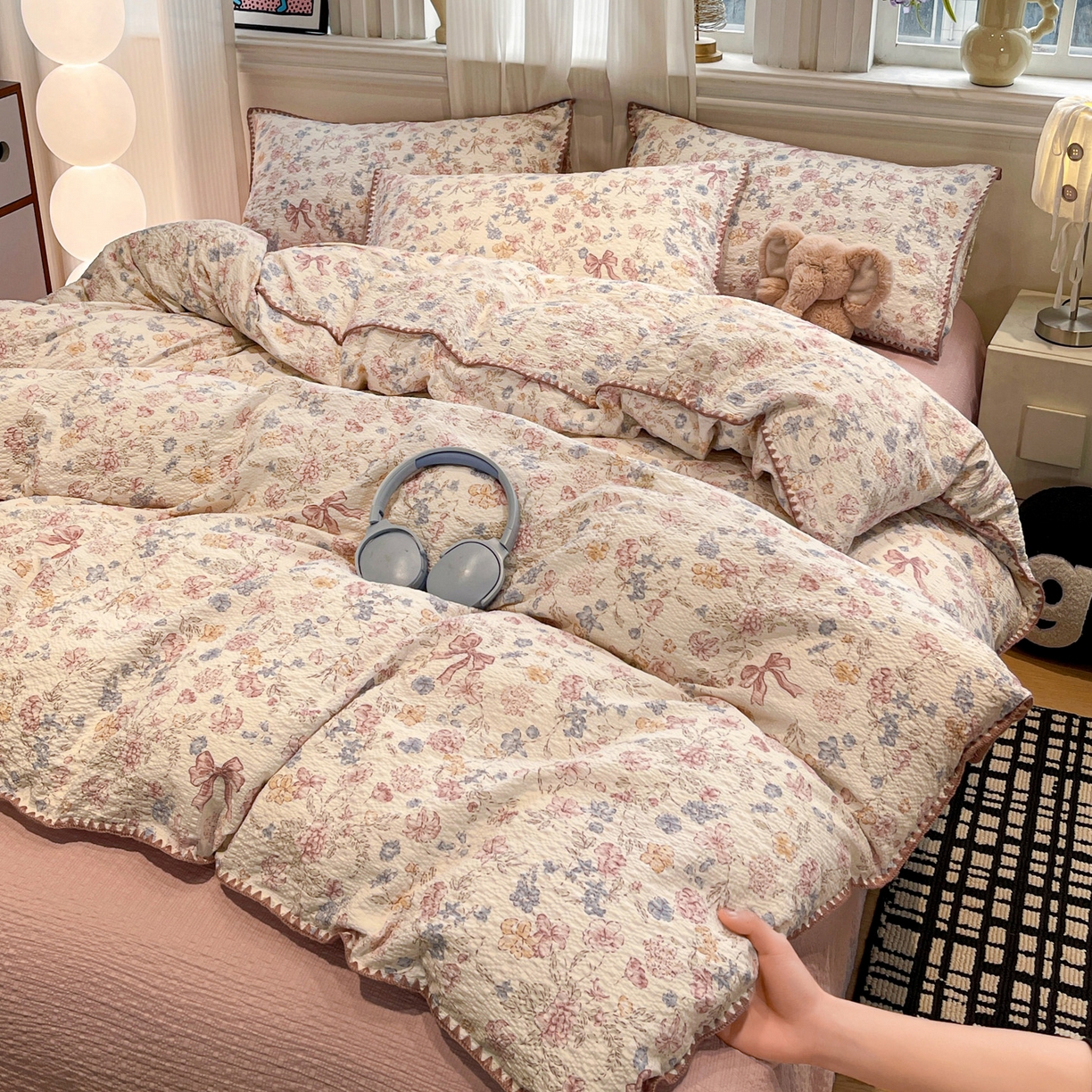 91家纺网 家纺一手货源 找家纺 仟网汇 2026新款云感泡芙棉小清新印花贝壳边四件套 诗意柔