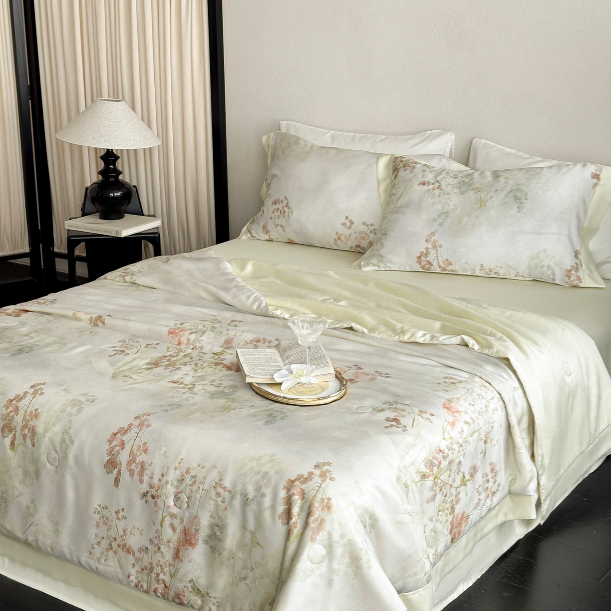 91家纺网 家纺一手货源 找家纺 黛舒家居 2026年春夏款80S天丝夏被夏被四件套 碧涧清岚