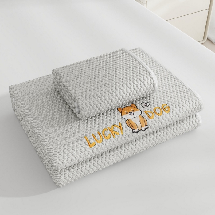 91家纺网 家纺一手货源 找家纺 福来临家纺  2026新款A类凉豆豆凉感席系列PE冰豆豆席-床笠款-床席款 幸运小狗-灰床笠款