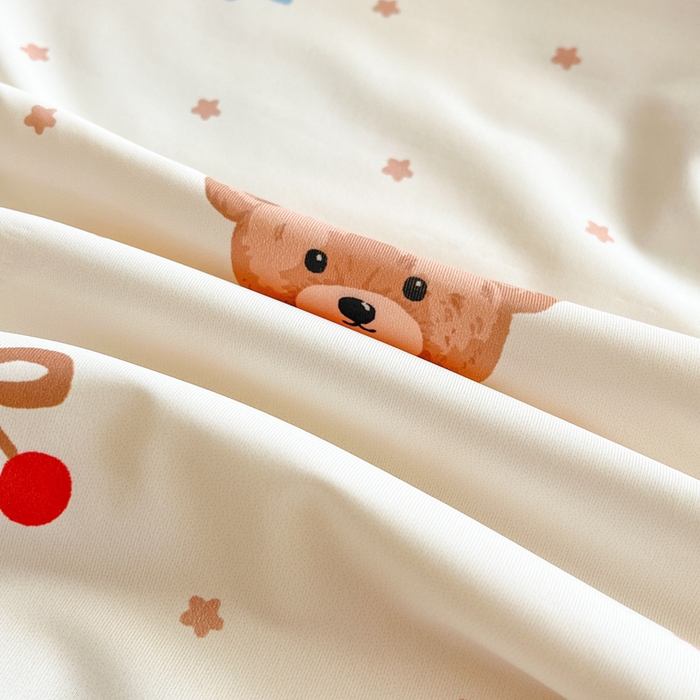 91家纺网 家纺一手货源 找家纺 大彩家居 2026新款韩版卡通治愈系凉感空调被 乖乖狗派对