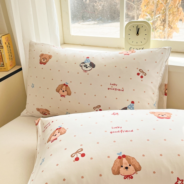 91家纺网 家纺一手货源 找家纺 大彩家居 2026新款韩版卡通治愈系凉感空调被 乖乖狗派对