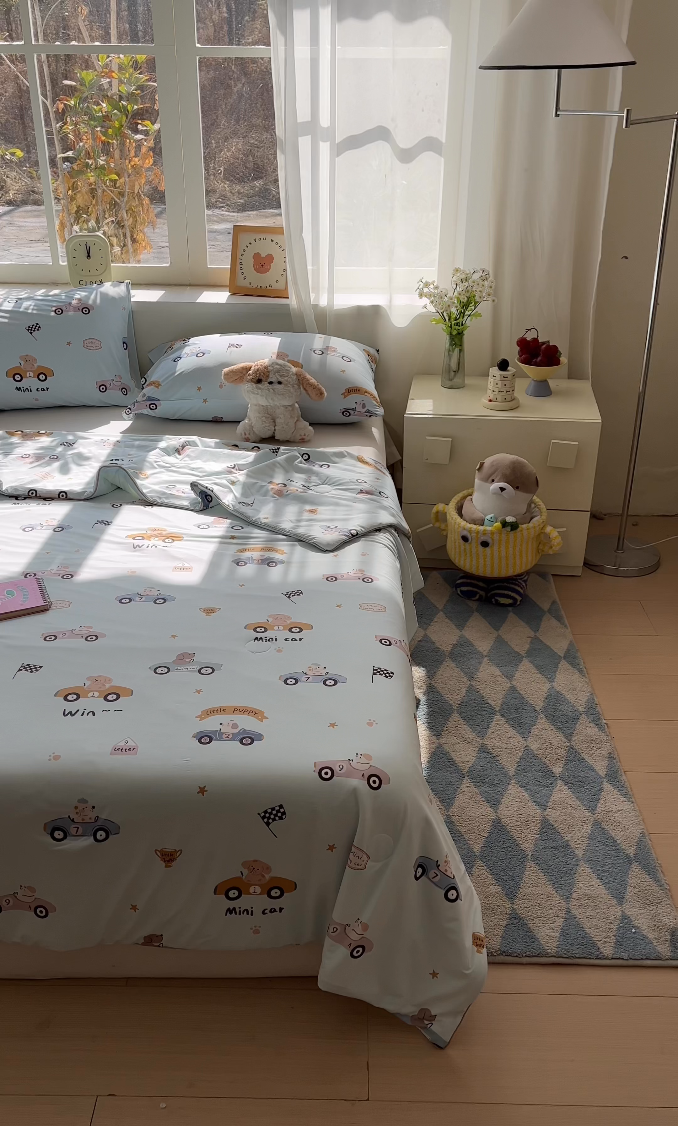 91家纺网 家纺一手货源 找家纺 大彩家居 2026新款韩版卡通治愈系凉感空调被 夏日拉力赛