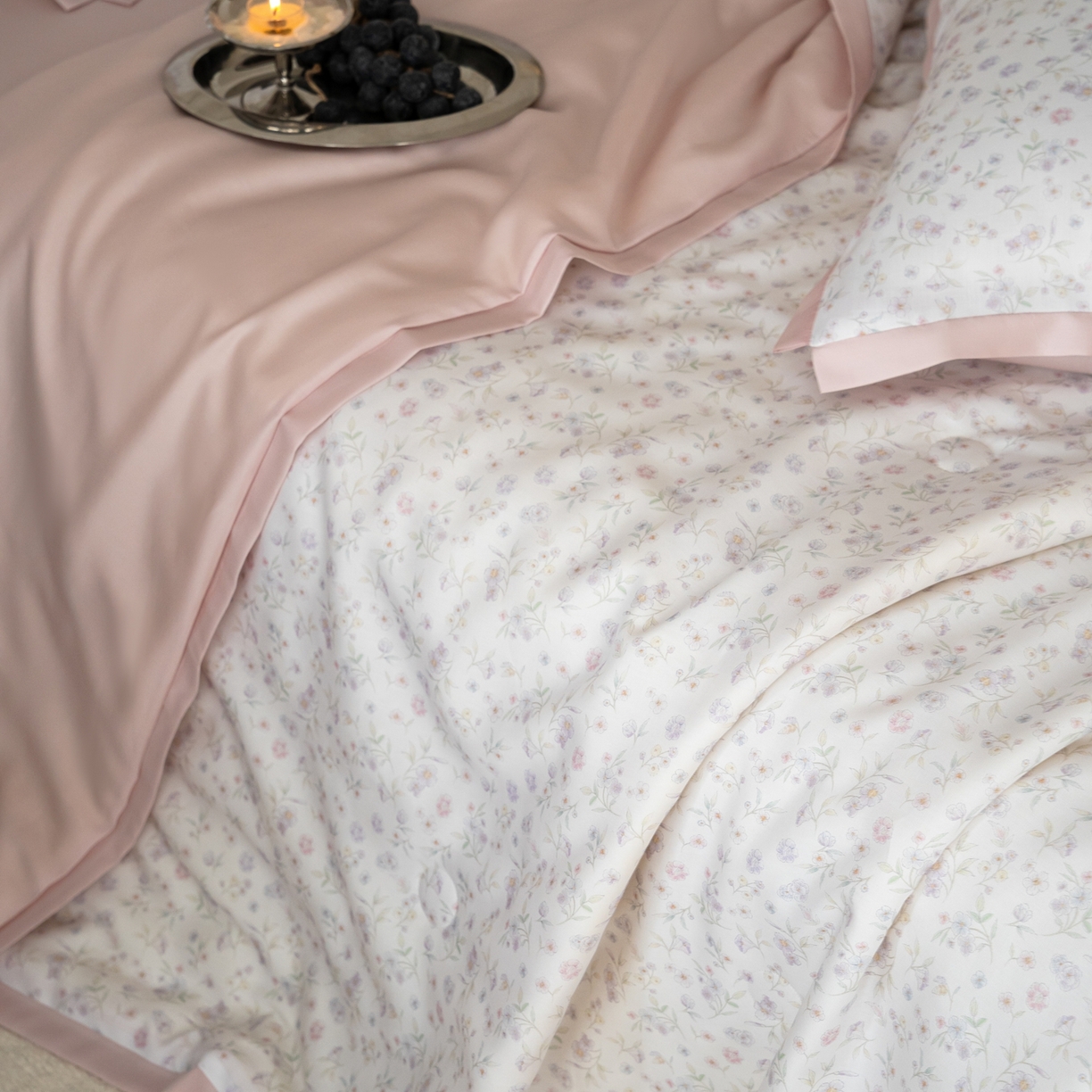 91家纺网 家纺一手货源 找家纺 黛舒家居 2026年春夏款50S天丝夏被四件套 茶汐梦