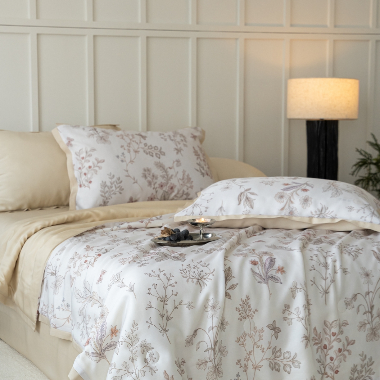 91家纺网 家纺一手货源 找家纺 黛舒家居 2026年春夏款50S天丝夏被四件套 椿樱时