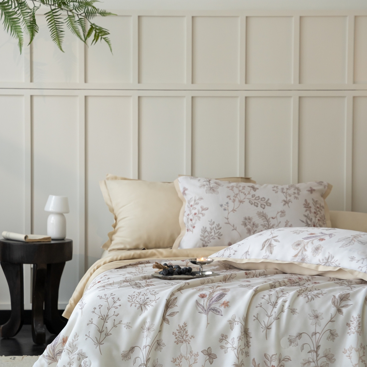 91家纺网 家纺一手货源 找家纺 黛舒家居 2026年春夏款50S天丝夏被四件套 椿樱时