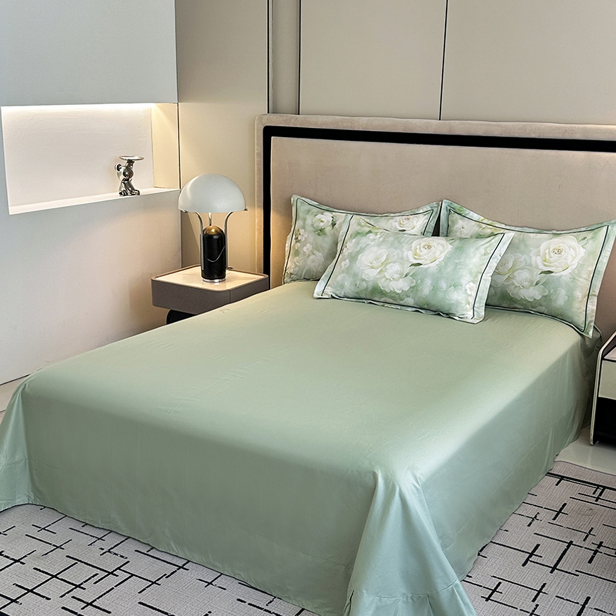 91家纺网 家纺一手货源 找家纺 眷恋家纺 2026新款全棉春夏铂金棉13376数码印花四件套 墨雨云间-绿