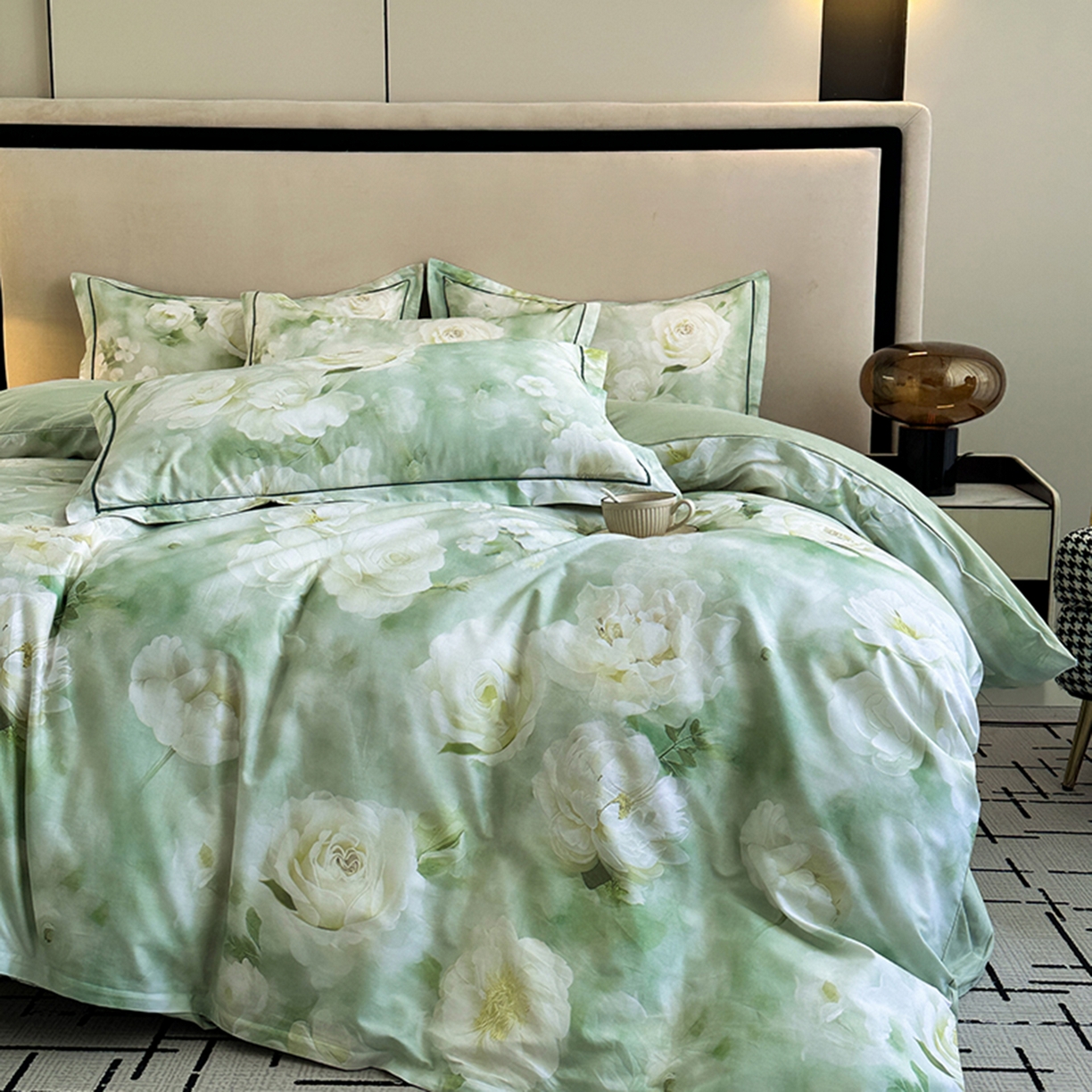 91家纺网 家纺一手货源 找家纺 眷恋家纺 2026新款全棉春夏铂金棉13376数码印花四件套 墨雨云间-绿