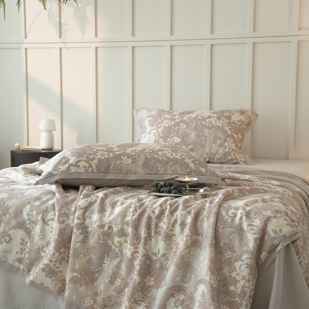 91家纺网 家纺一手货源 找家纺 黛舒家居 2026年春夏款50S天丝夏被四件套 梵洛特