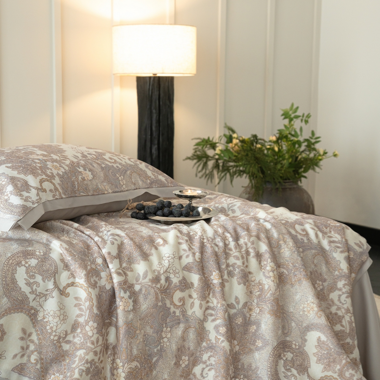 91家纺网 家纺一手货源 找家纺 黛舒家居 2026年春夏款50S天丝夏被四件套 梵洛特