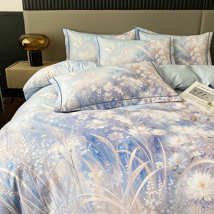 91家纺网 家纺一手货源 找家纺 眷恋家纺 2026新款全棉春夏铂金棉13376数码印花四件套 秋天童话-兰