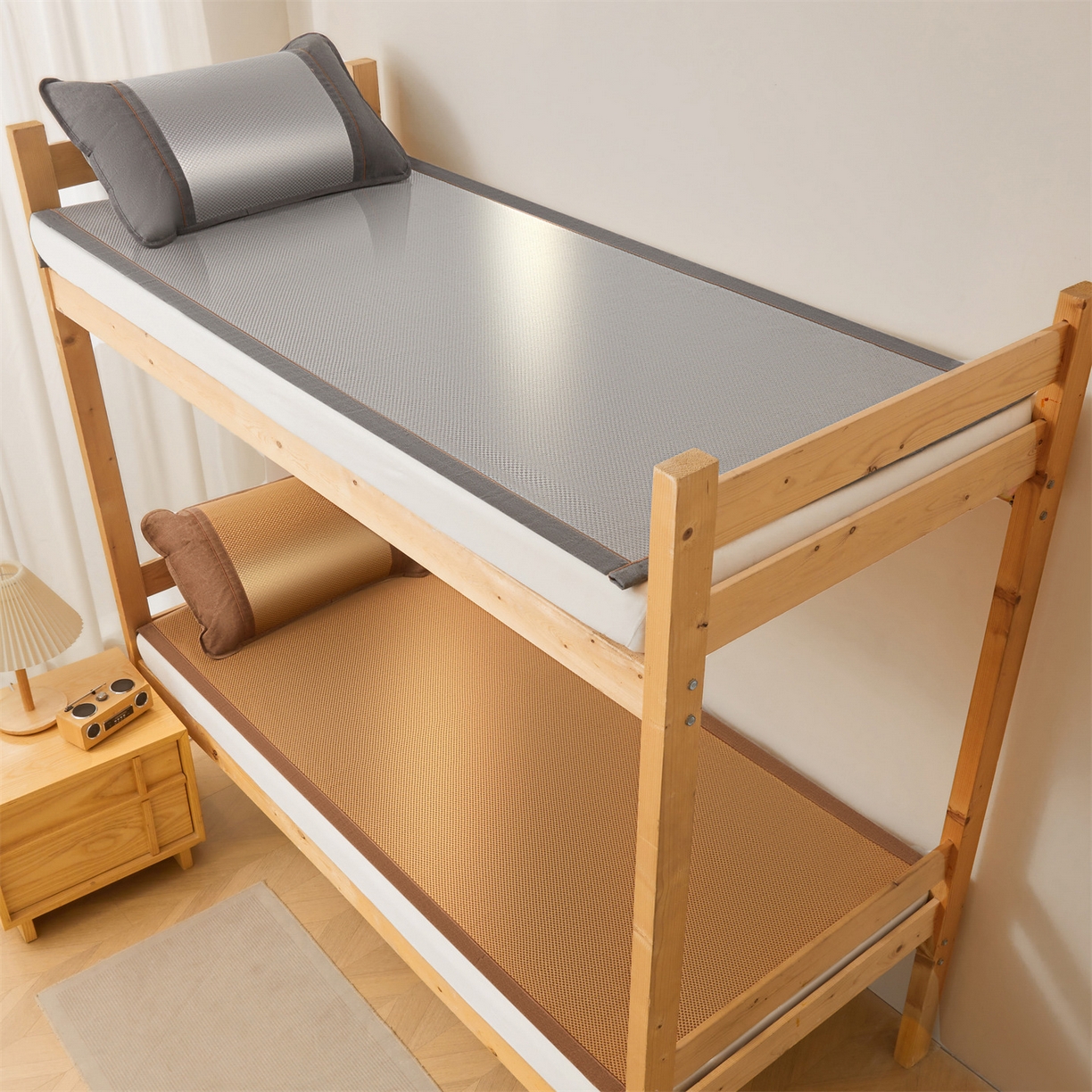 91家纺网 家纺一手货源 找家纺 绒艺席业 2026新款A类双面冰藤学生凉席-光板 光板灰