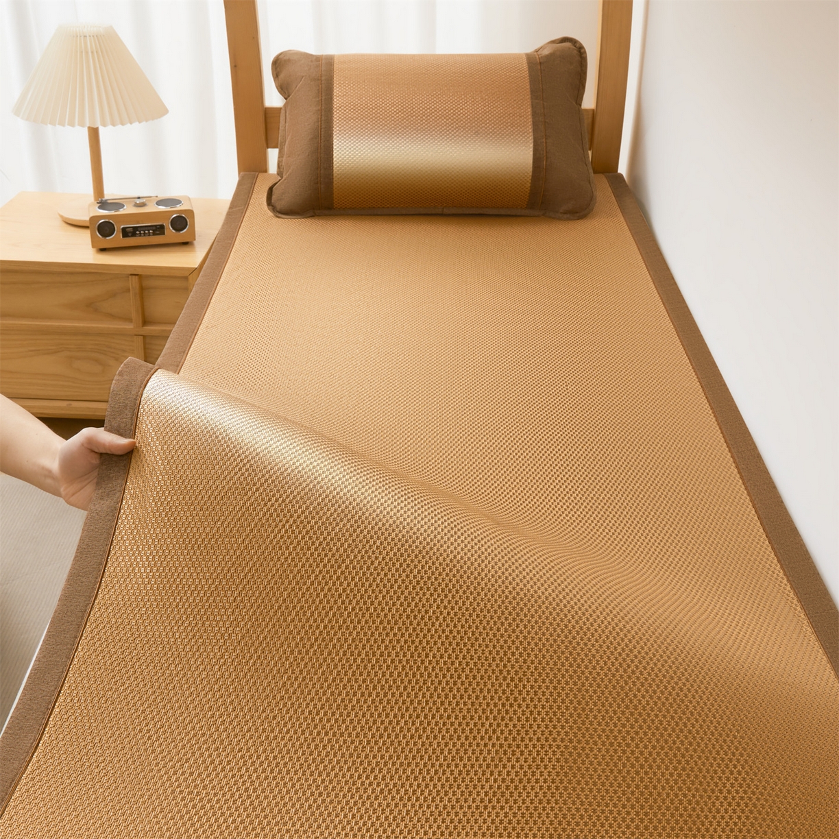 91家纺网 家纺一手货源 找家纺 绒艺席业 2026新款A类双面冰藤学生凉席-光板 光板咖