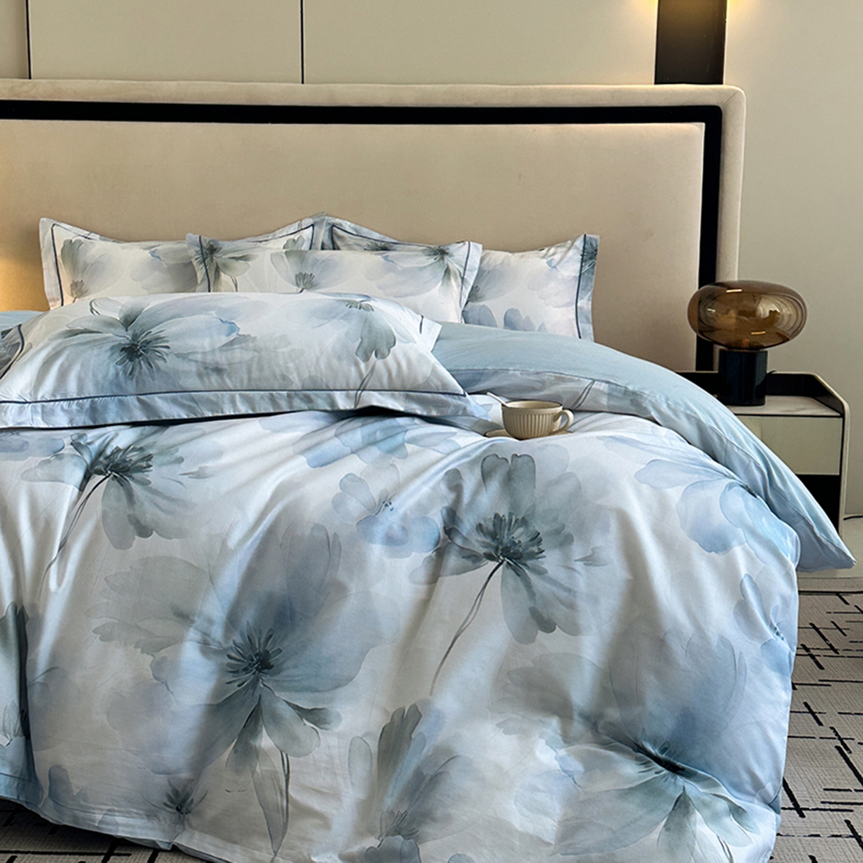 91家纺网 家纺一手货源 找家纺 眷恋家纺 2026新款全棉春夏铂金棉13376数码印花四件套 水墨青花-兰