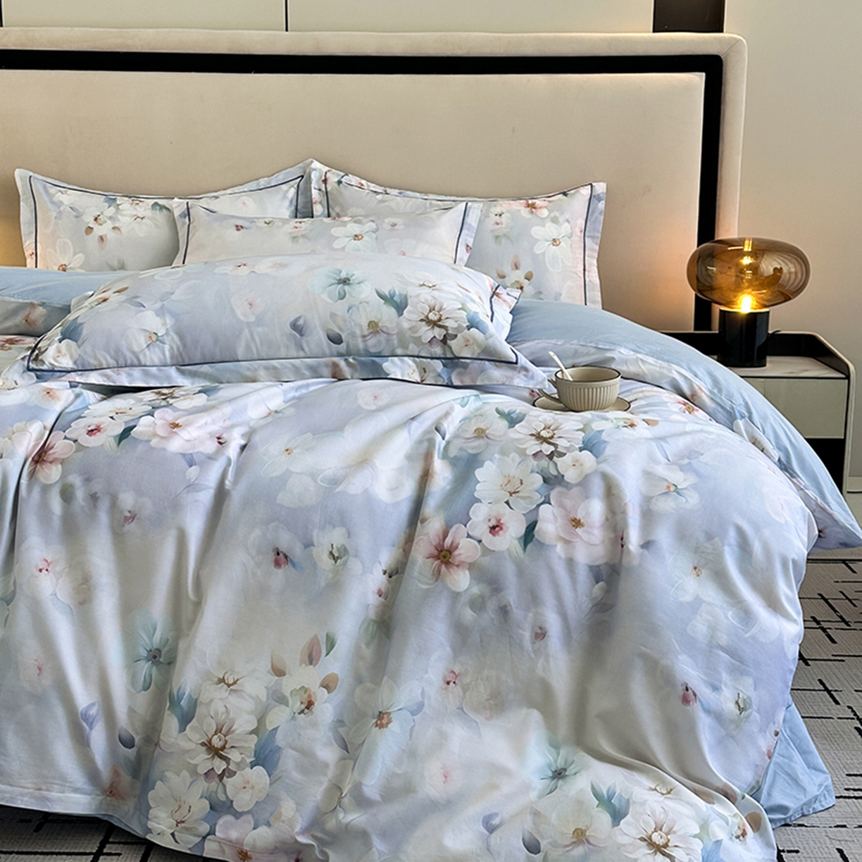 91家纺网 家纺一手货源 找家纺 眷恋家纺 2026新款全棉春夏铂金棉13376数码印花四件套 水中月-兰