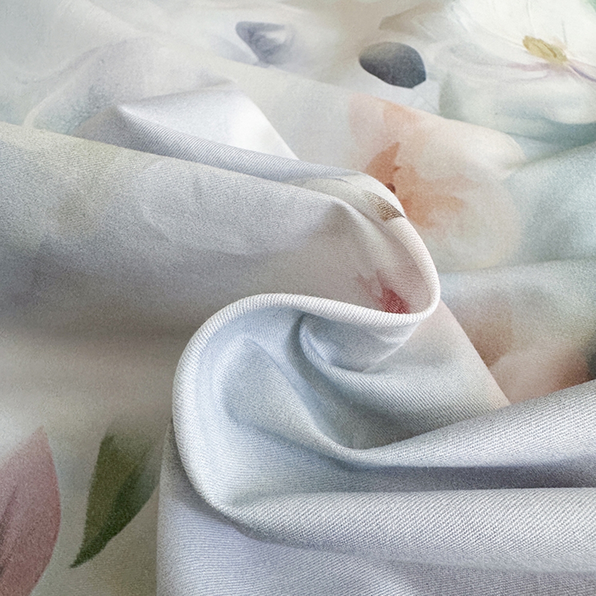 91家纺网 家纺一手货源 找家纺 眷恋家纺 2026新款全棉春夏铂金棉13376数码印花四件套 水中月-兰