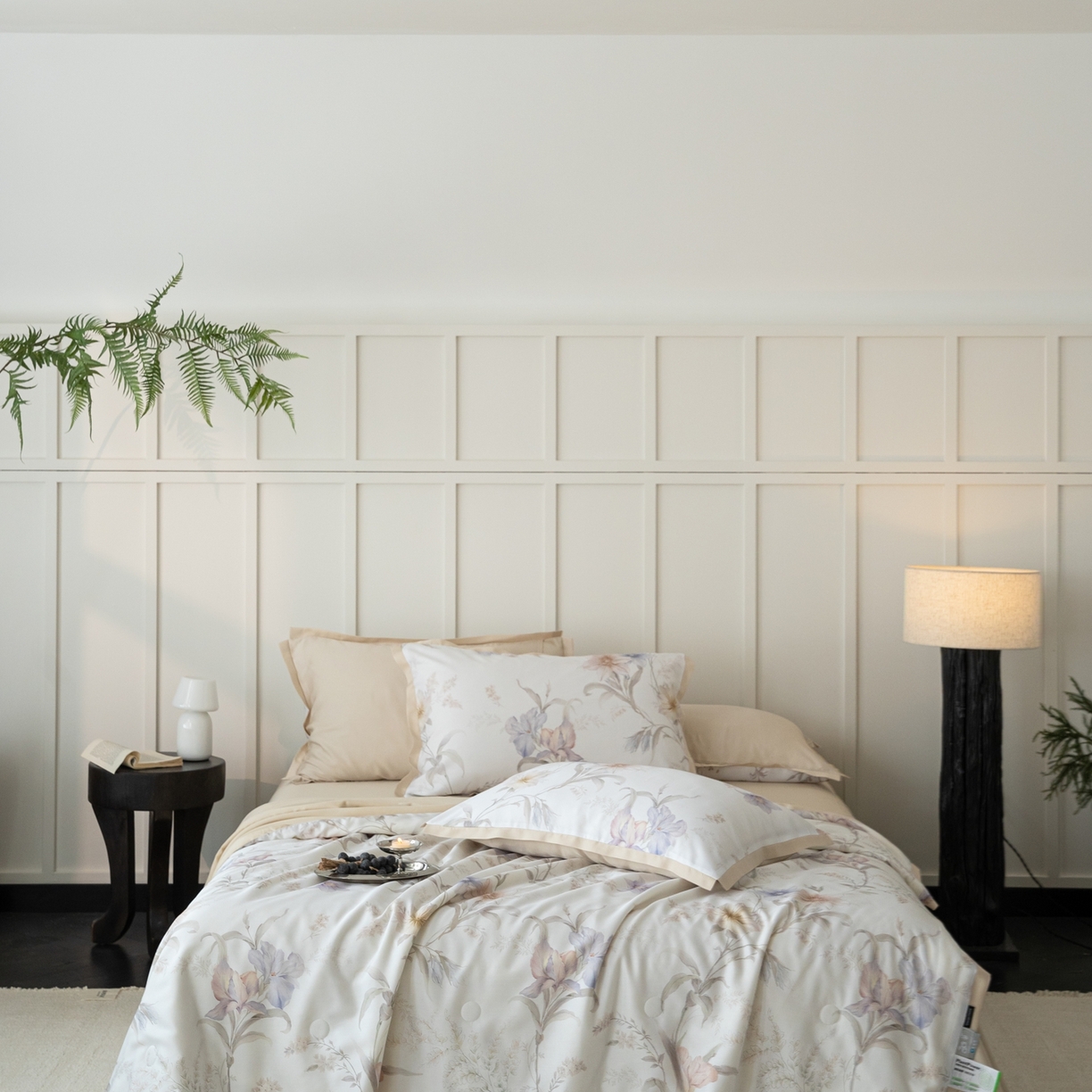 91家纺网 家纺一手货源 找家纺 黛舒家居 2026年春夏款50S天丝夏被四件套 墨染鸢