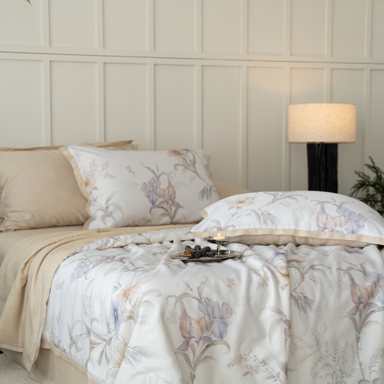 91家纺网 家纺一手货源 找家纺 黛舒家居 2026年春夏款50S天丝夏被四件套 墨染鸢