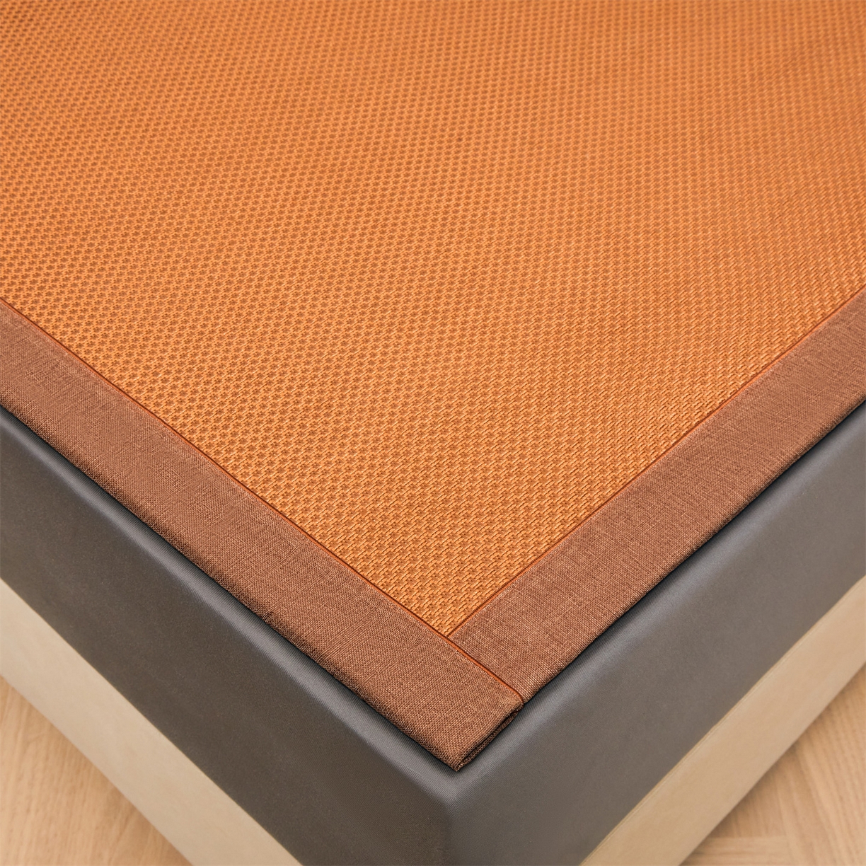 91家纺网 家纺一手货源 找家纺 （总）绒艺席业 2026新款A类双面冰藤凉席四方包边无绣花款凉席-光板