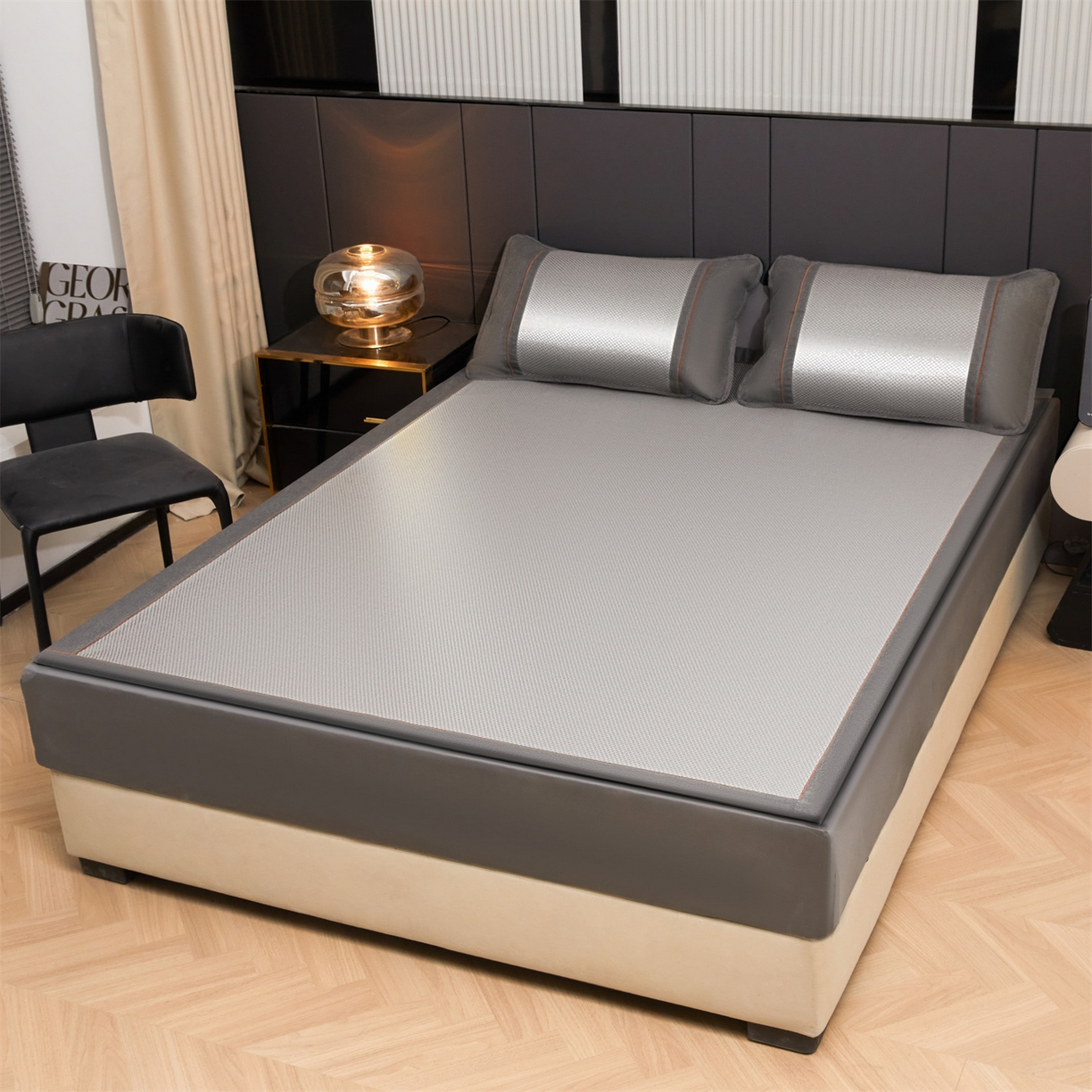 91家纺网 家纺一手货源 找家纺 绒艺席业 2026新款A类双面冰藤凉席四方包边无绣花款凉席-光板 冰藤光板灰