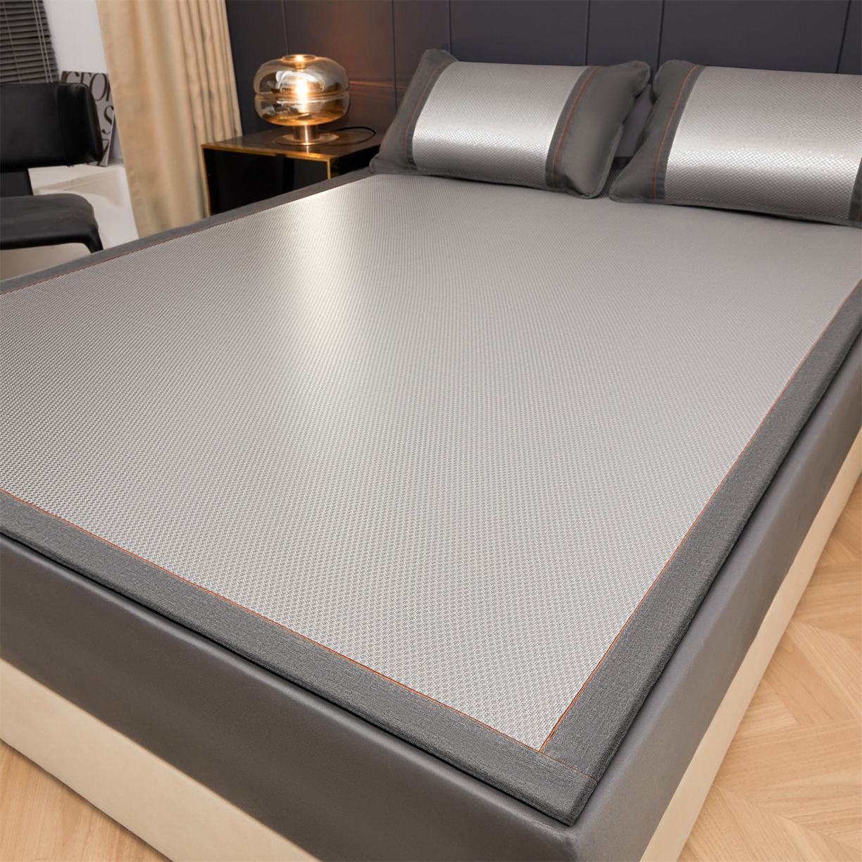 91家纺网 家纺一手货源 找家纺 绒艺席业 2026新款A类双面冰藤凉席四方包边无绣花款凉席-光板 冰藤光板灰