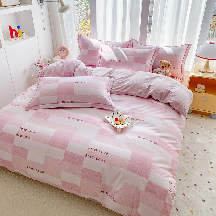 91家纺网 家纺一手货源 找家纺 眷恋家纺 2026新款全棉春夏铂金棉13376数码印花四件套 特洛伊-粉