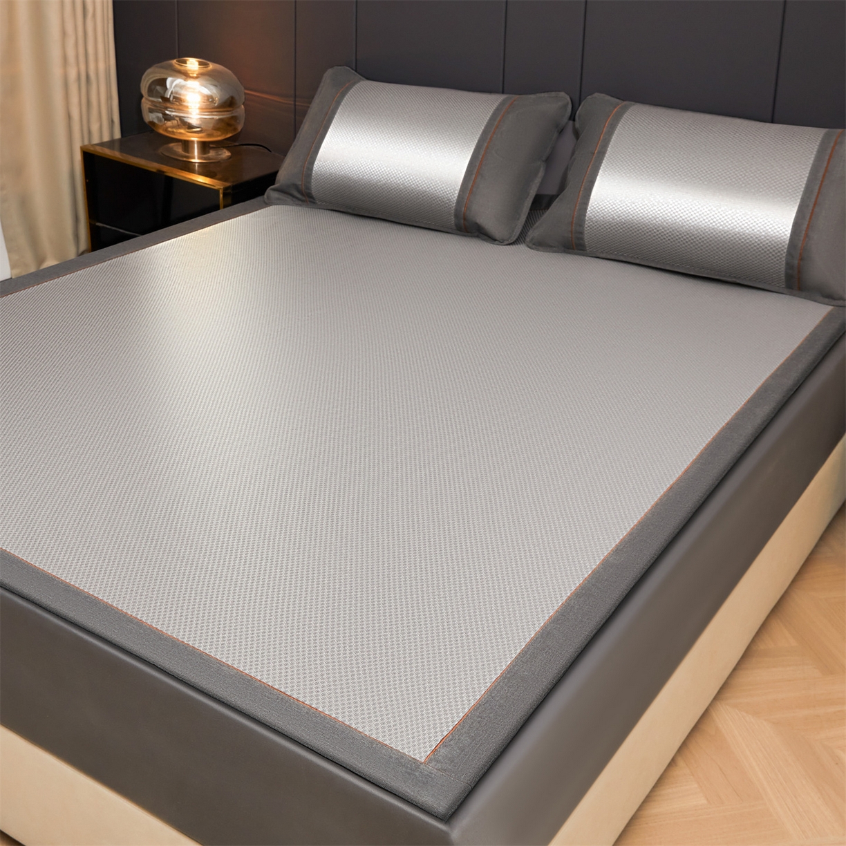 91家纺网 家纺一手货源 找家纺 绒艺席业 2026新款A类双面冰藤凉席四方包边无绣花款凉席-光板 冰藤光板灰