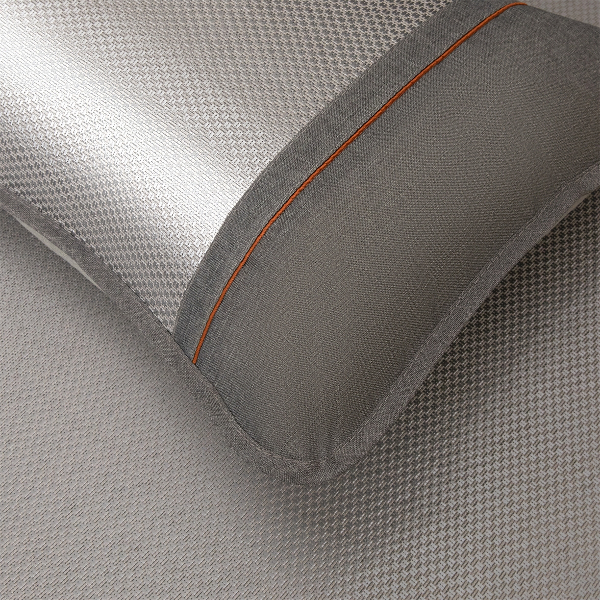 91家纺网 家纺一手货源 找家纺 绒艺席业 2026新款A类双面冰藤凉席四方包边无绣花款凉席-光板 冰藤光板灰