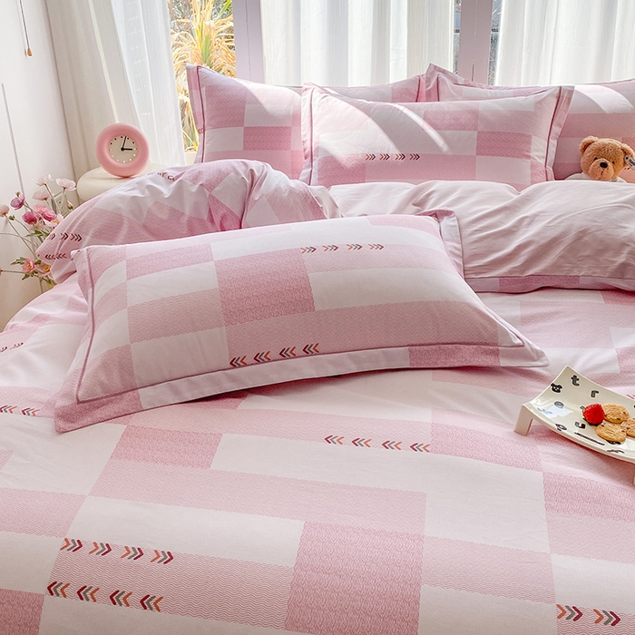 91家纺网 家纺一手货源 找家纺 眷恋家纺 2026新款全棉春夏铂金棉13376数码印花四件套 特洛伊-粉