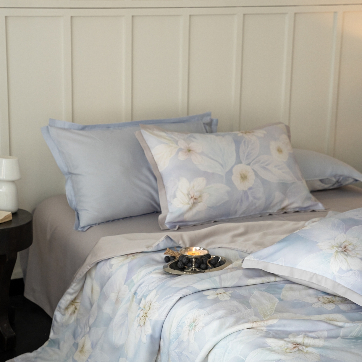 91家纺网 家纺一手货源 找家纺 黛舒家居 2026年春夏款50S天丝夏被四件套 叶绒雪