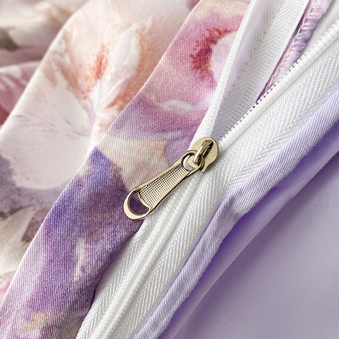 91家纺网 家纺一手货源 找家纺 眷恋家纺 2026新款全棉春夏铂金棉13376数码印花四件套 童话乐园-紫