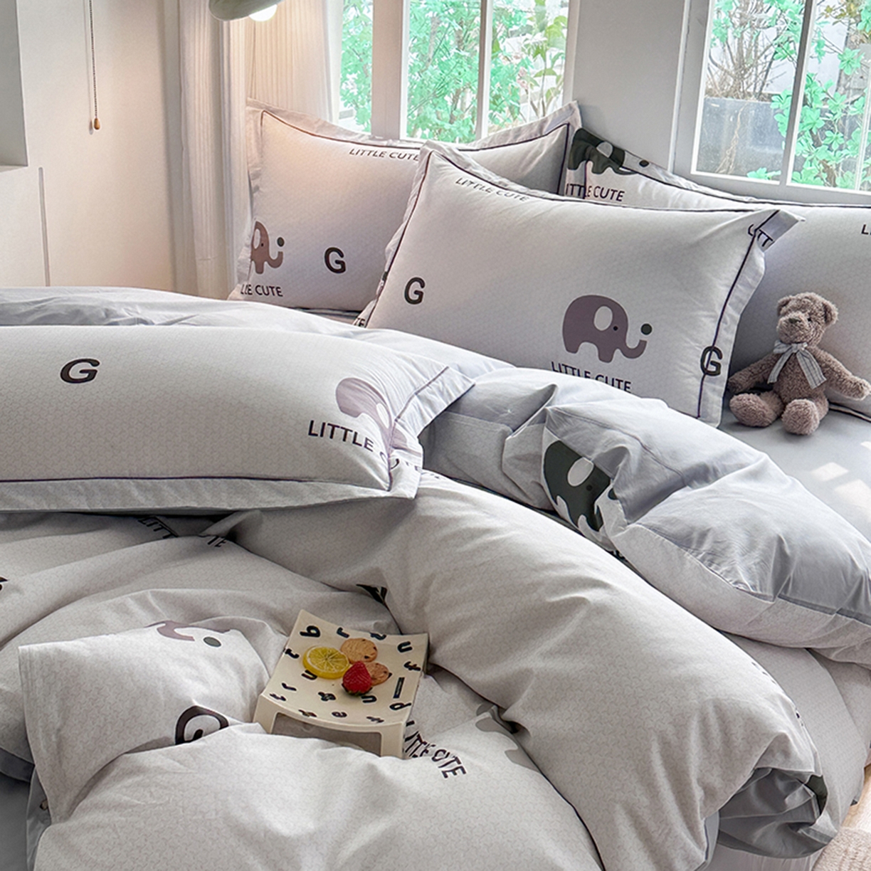 91家纺网 家纺一手货源 找家纺 眷恋家纺 2026新款全棉春夏铂金棉13376数码印花四件套 万象更新-咖