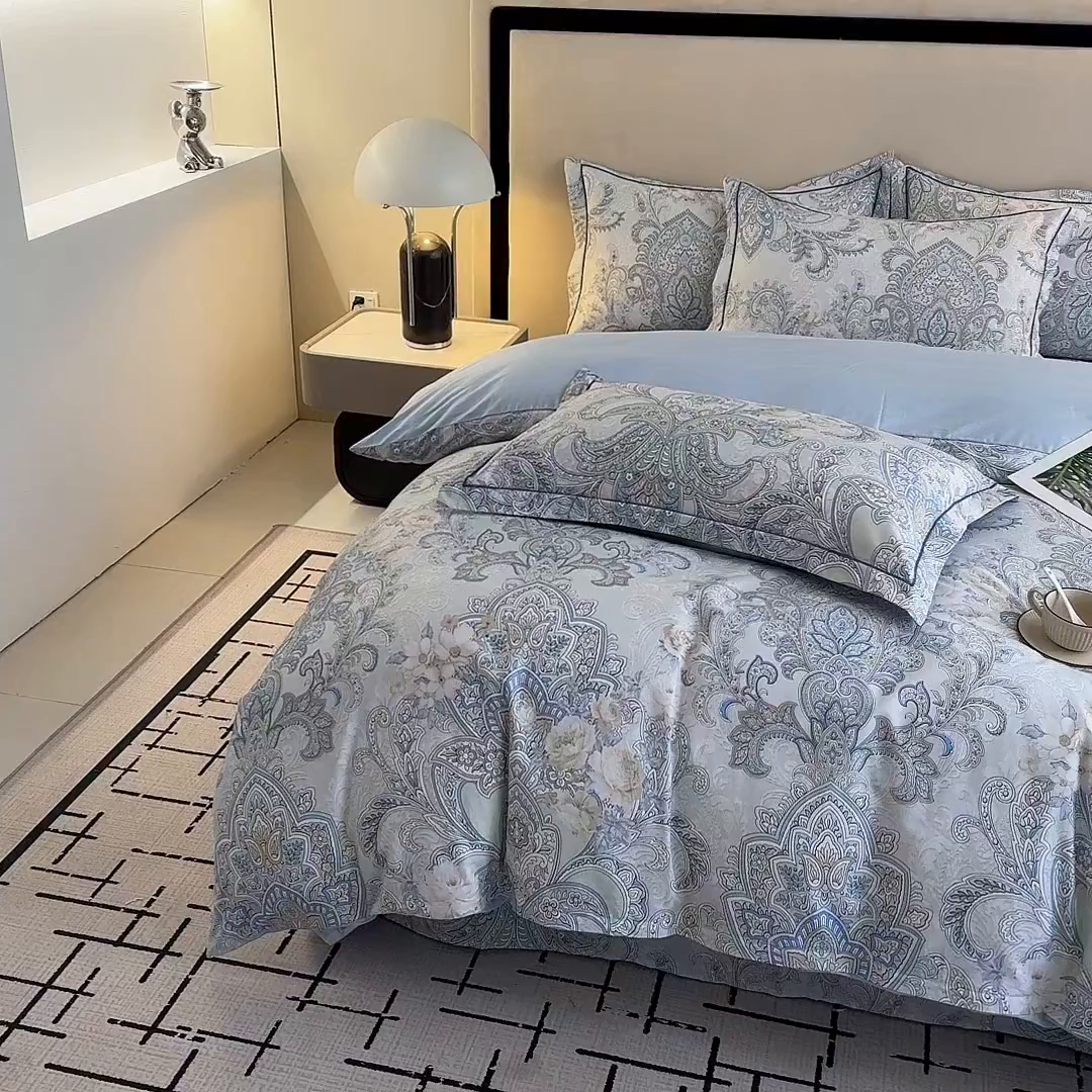 91家纺网 家纺一手货源 找家纺 眷恋家纺 2026新款全棉春夏铂金棉13376数码印花四件套 维多利亚-兰