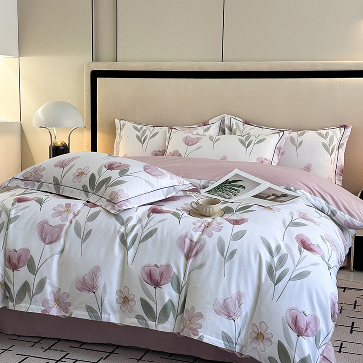 91家纺网 家纺一手货源 找家纺 眷恋家纺 2026新款全棉春夏铂金棉13376数码印花四件套 夏恋-粉