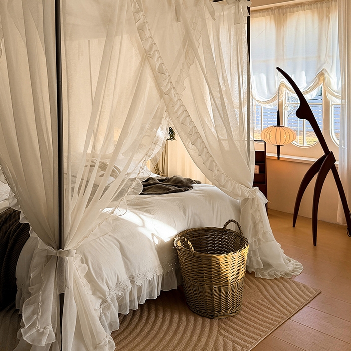 91家纺网 家纺一手货源 找家纺 都市缘蚊帐 2026新款浪漫905多丽棉纱落地宫廷蚊帐 麦芽杏-场景1