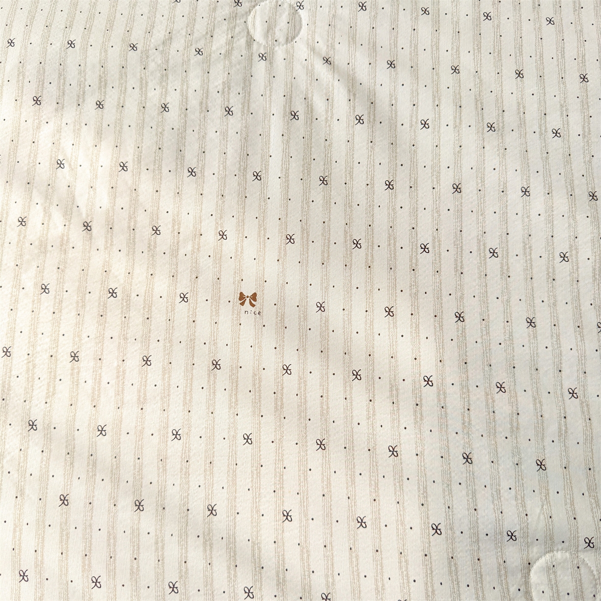 91家纺网 家纺一手货源 找家纺 雯豆家纺 2026春夏新款A类凉感花边床盖夏被夏凉被空调被四件套 蝶甜小筑