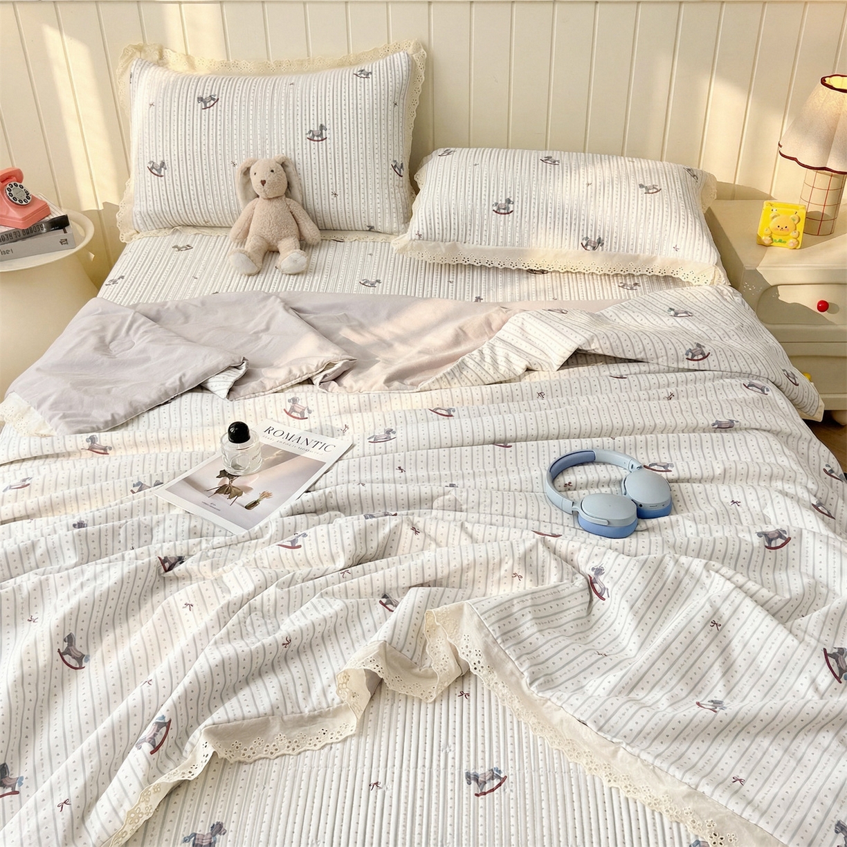 91家纺网 家纺一手货源 找家纺 雯豆家纺 2026春夏新款A类凉感花边床盖夏被夏凉被空调被四件套 木马王子