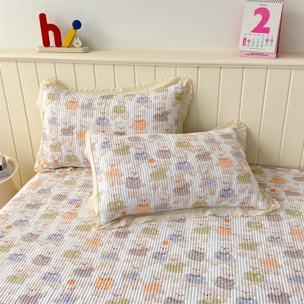 91家纺网 家纺一手货源 找家纺 雯豆家纺 2026春夏新款A类凉感花边床盖夏被夏凉被空调被四件套 彩色小熊