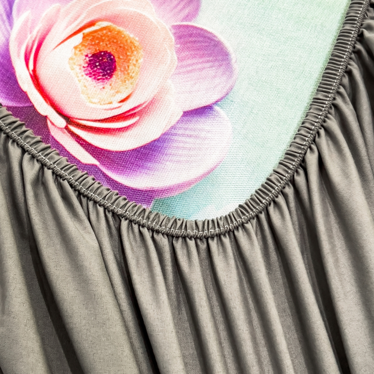 91家纺网 家纺一手货源 找家纺 许林家纺 2026新款数码印花超级凉感席床笠款 春生物