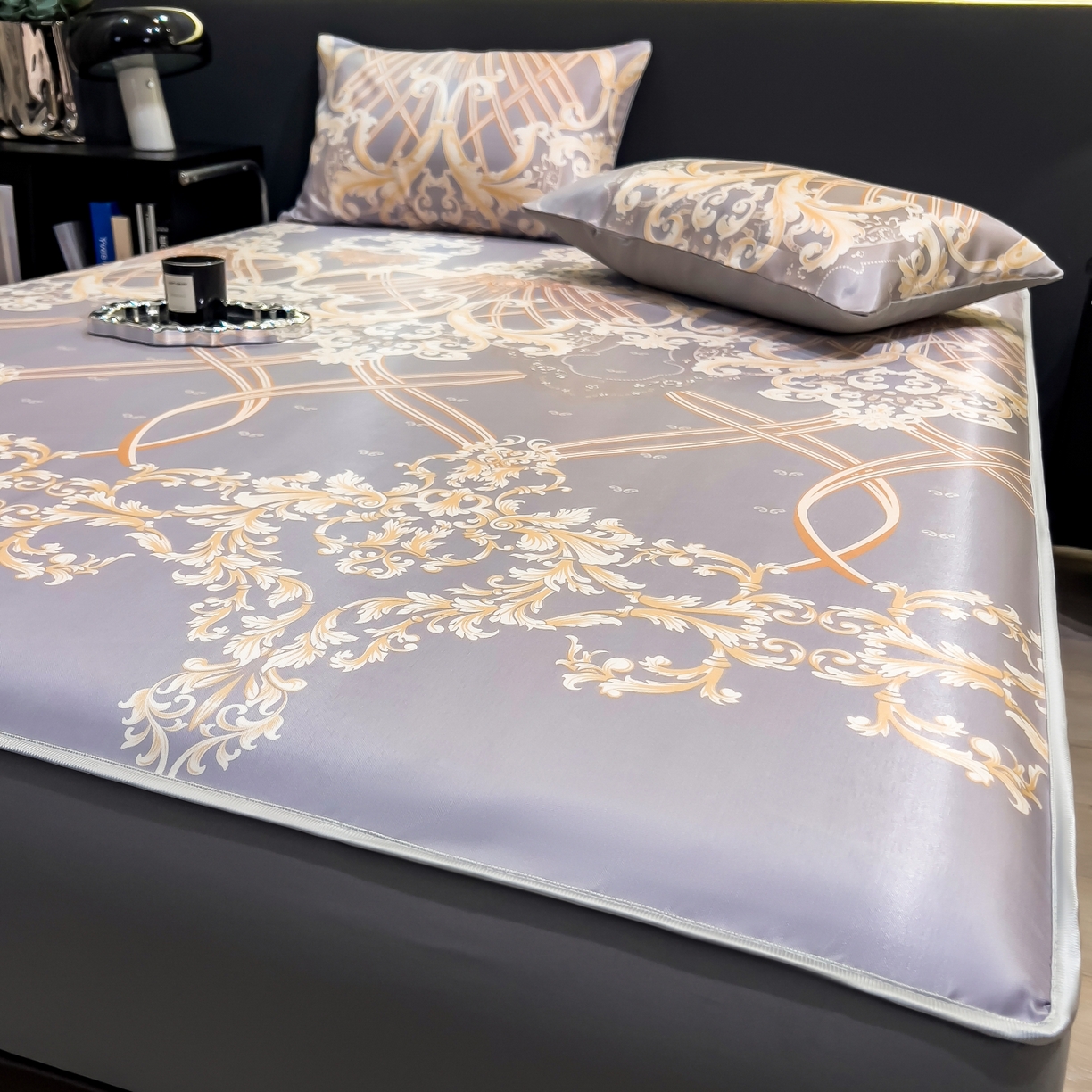 91家纺网 家纺一手货源 找家纺 许林家纺 2026新款数码印花超级凉感席床笠款 艾德琳