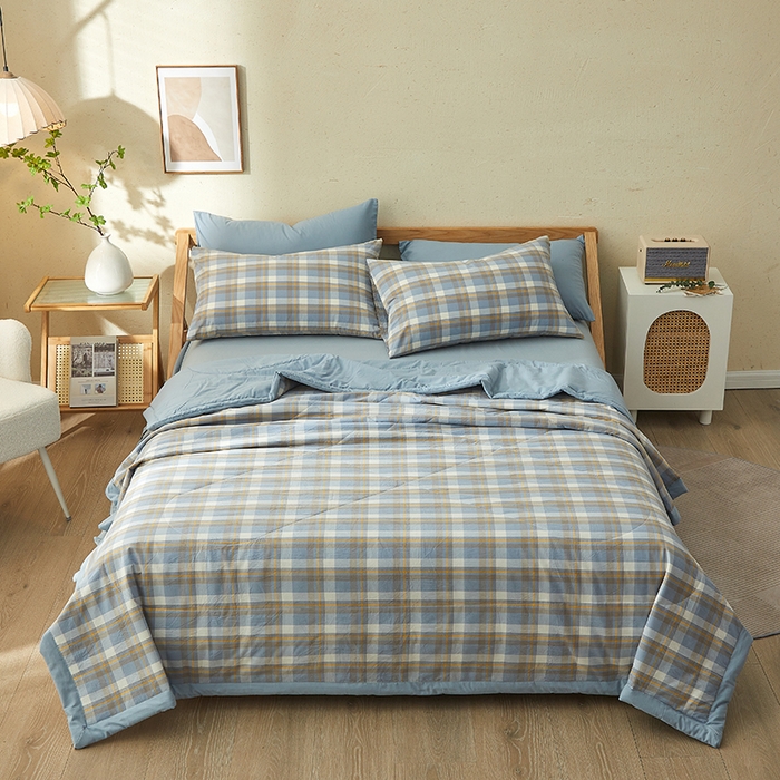 91家纺网 家纺一手货源 找家纺 格子铺 2026新款水洗棉格子系列棉花被夏被夏凉被空调被 简兮蓝