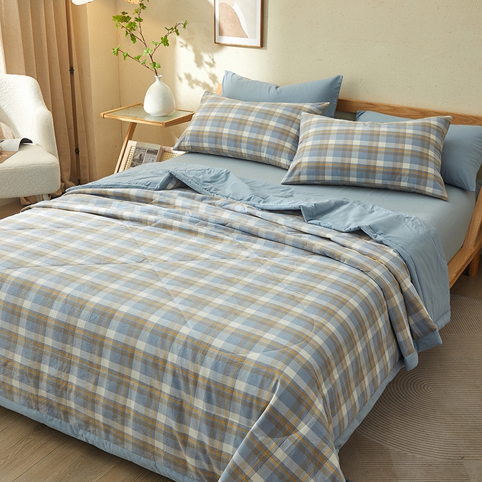 91家纺网 家纺一手货源 找家纺 格子铺 2026新款水洗棉格子系列棉花被夏被夏凉被空调被 简兮蓝