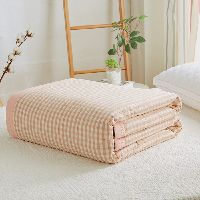 91家纺网 家纺一手货源 找家纺 （总）格子铺-2024年新款无印风不染原棉全棉水洗棉烫画夏被