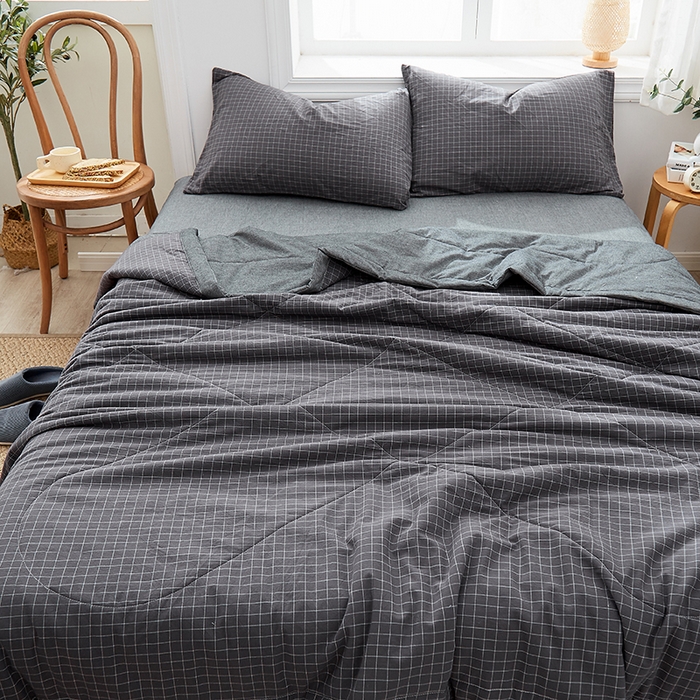 91家纺网 家纺一手货源 找家纺 格子铺 2026新款水洗棉格子系列棉花被夏被夏凉被空调被 夜明