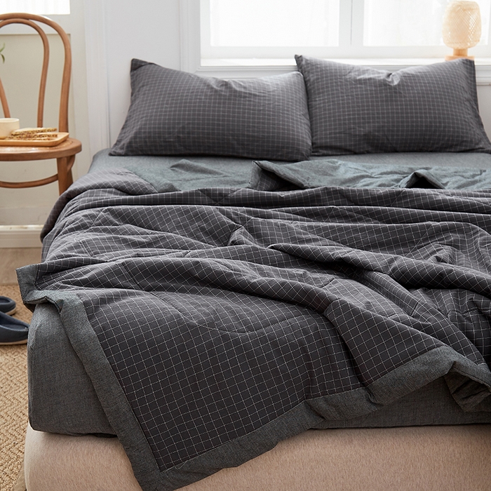 91家纺网 家纺一手货源 找家纺 格子铺 2026新款水洗棉格子系列棉花被夏被夏凉被空调被 夜明