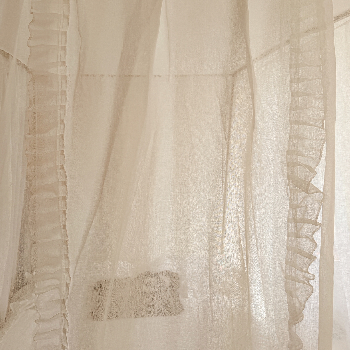 91家纺网 家纺一手货源 找家纺 都市缘蚊帐 2026新款3302多丽棉纱伸缩宫廷蚊帐 3302-麦芽杏