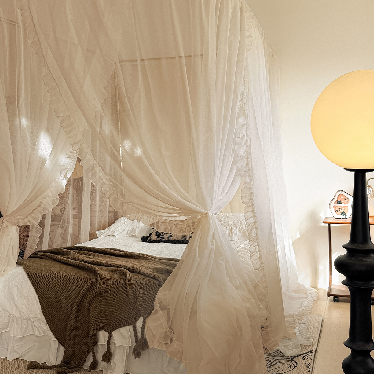 91家纺网 家纺一手货源 找家纺 都市缘蚊帐 2026新款3302多丽棉纱伸缩宫廷蚊帐 3302-麦芽杏