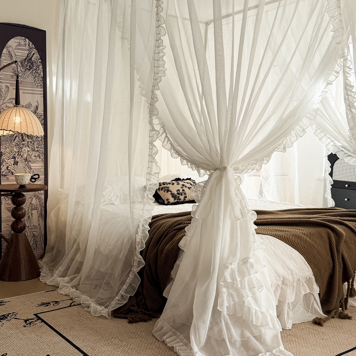 91家纺网 家纺一手货源 找家纺 都市缘蚊帐 2026新款3302多丽棉纱伸缩宫廷蚊帐 3302-云雾白