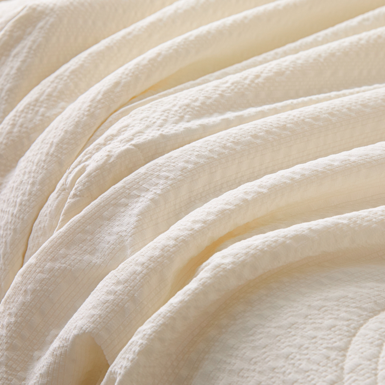 91家纺网 家纺一手货源 找家纺 利欧 2026新款A类提花泡泡棉花夏被夏凉被空调被 泡泡白